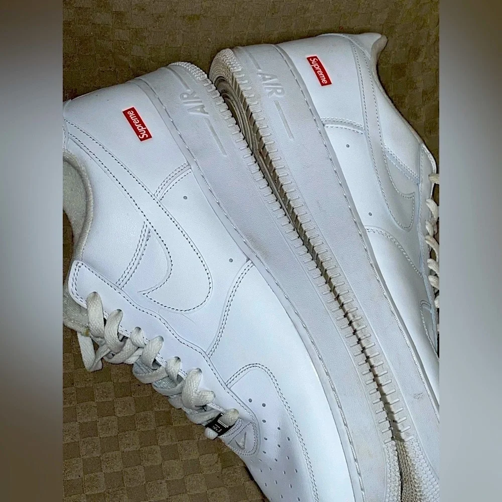 Nike